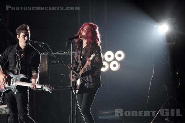 THE KILLS - 2011-11-11 - AMIENS - Zenith - Alison Nicole Mosshart - James William Hince